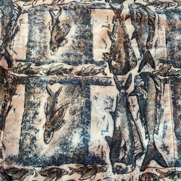 Aftco blue water button up size xl - Picture 2 of 3